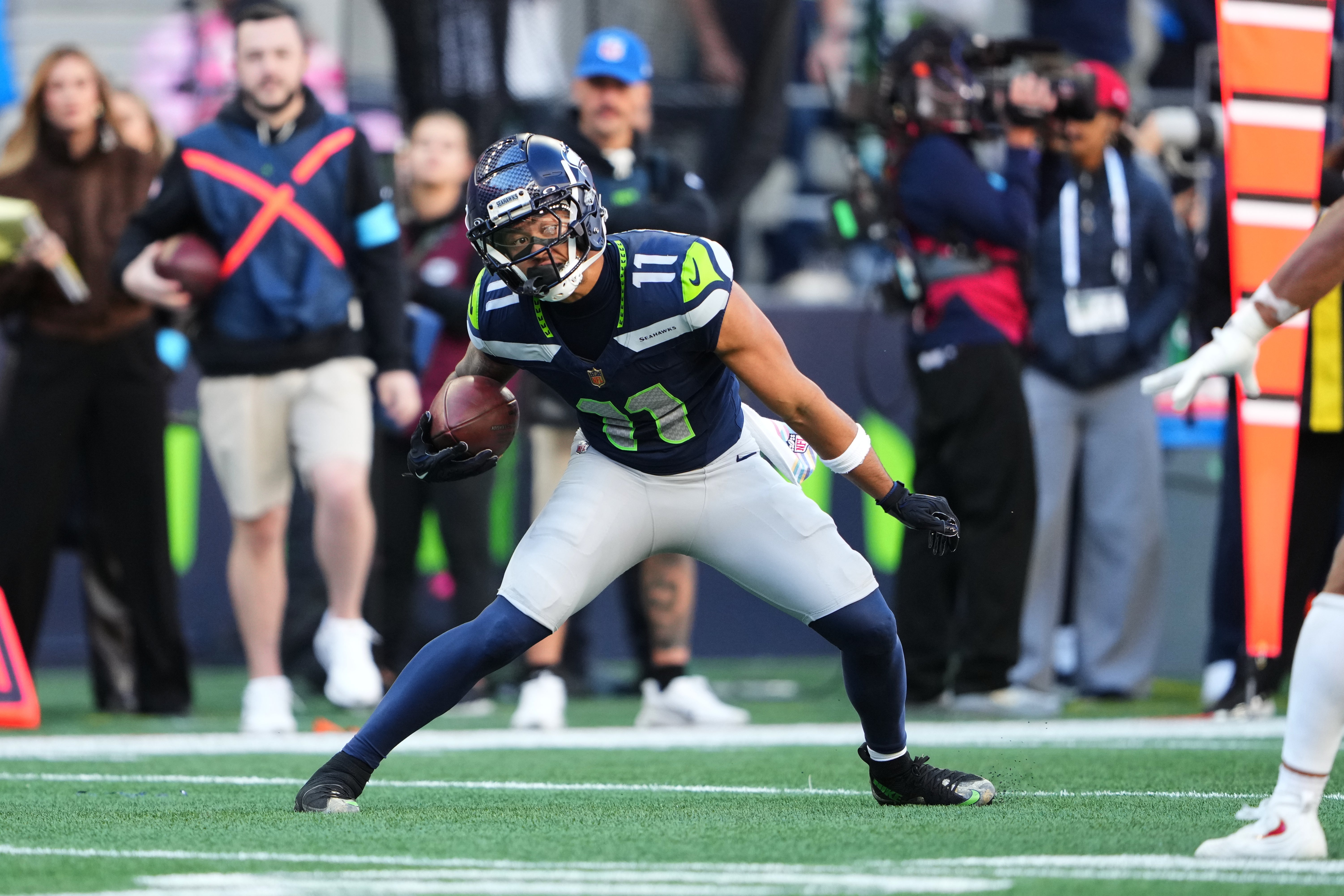 Un pase que se le cayó a JSN y 4 pérdidas de balón le cuestan a Seahawks en derrota ante 49ers