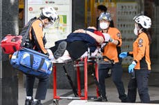 Hombre apuñala al menos a 8 personas en un centro comercial de Corea del Sur