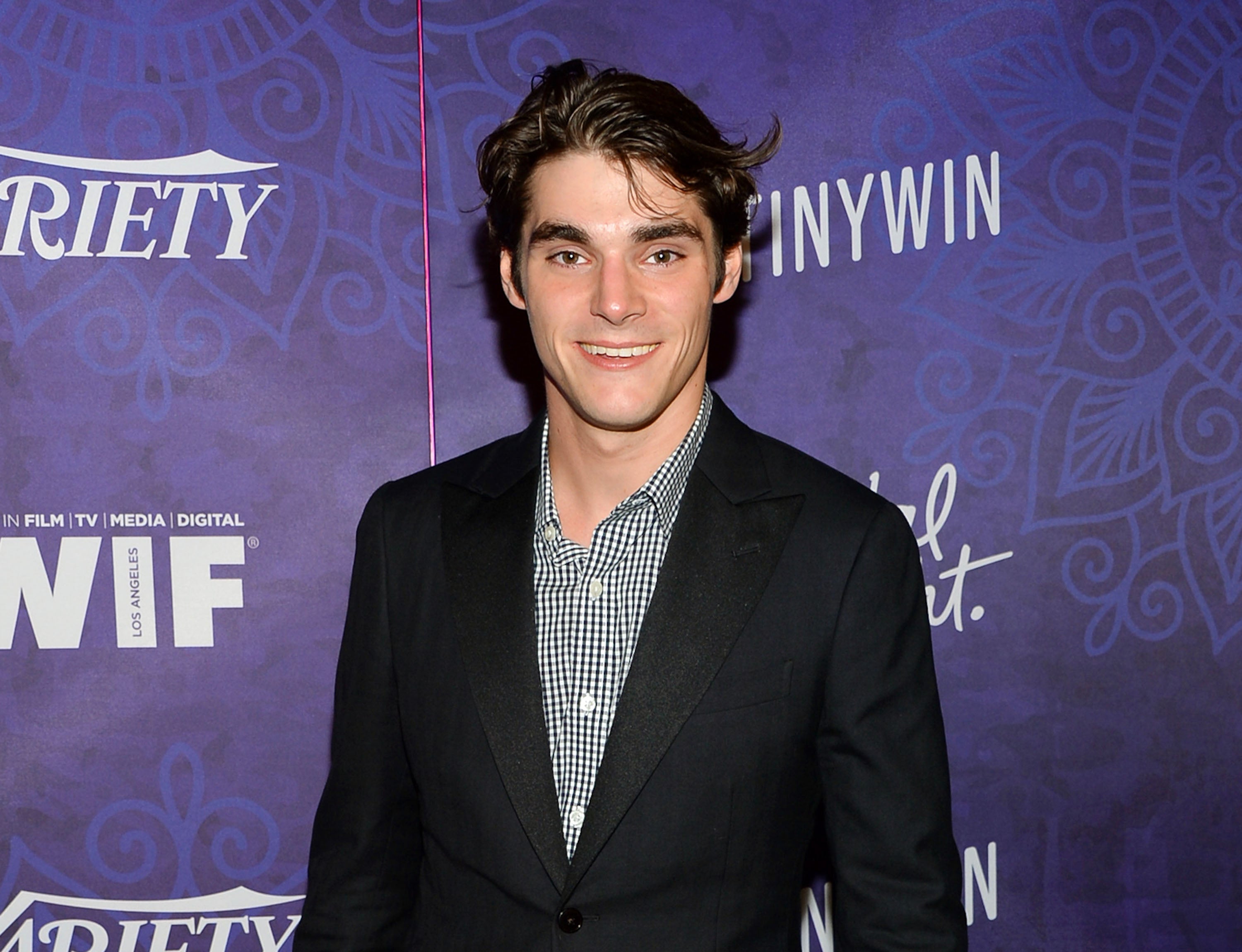 RJ MITTE-DECESO