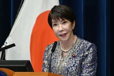 Comentarios de líder japonesa provocan debate sobre rol de las mujeres en la sociedad