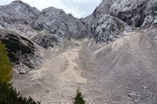 Desaparece uno de los dos glaciares de Eslovenia; el otro apenas resiste