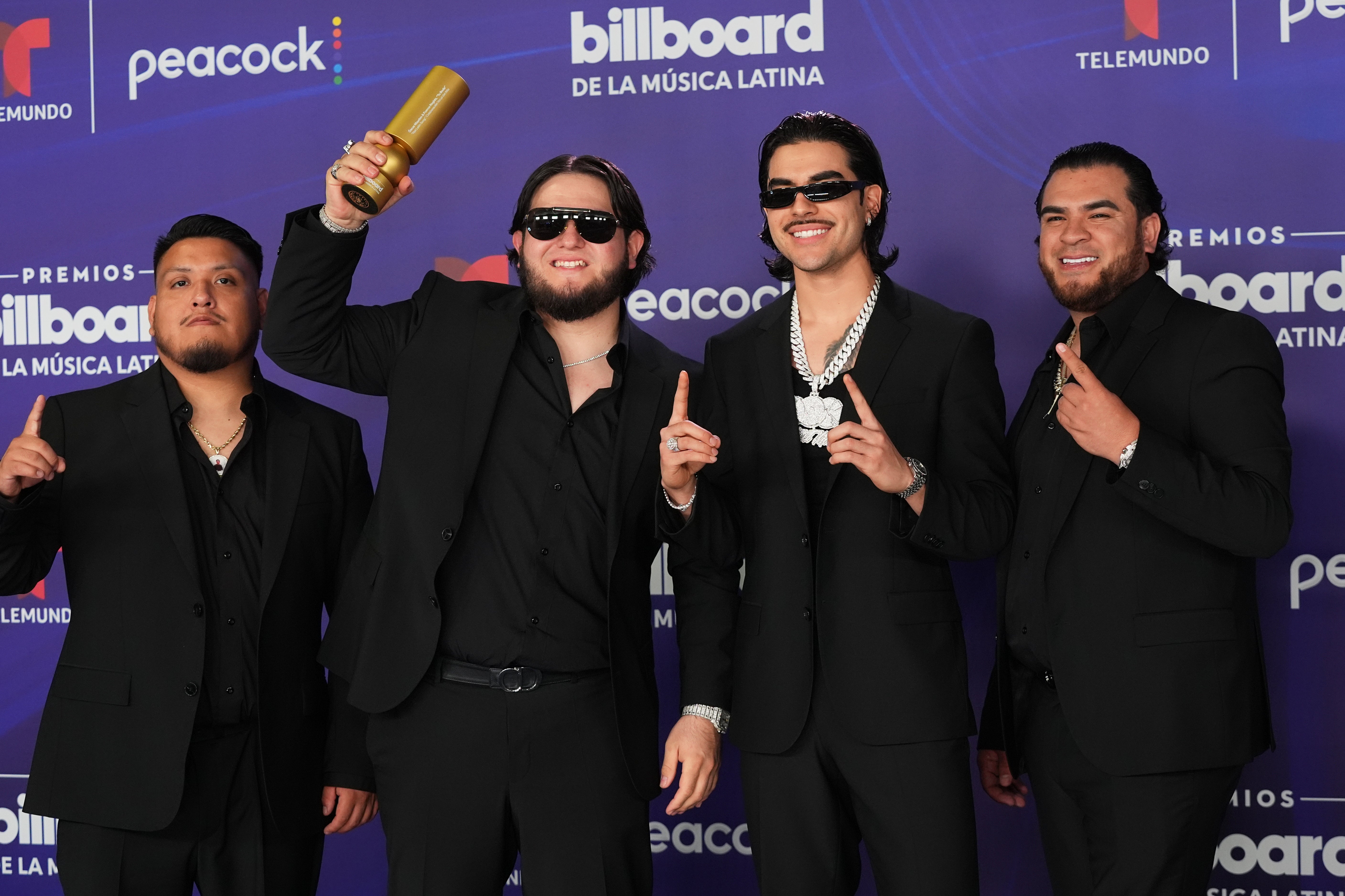 SEMANA BILLBOARD