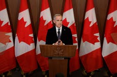 Cincuenta investigadores examinarán incendio en base militar de Canadá que mató a cuatro soldados