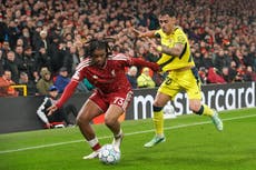 El adolescente despiadado Ngumoha inspira la remontada del Liverpool en la Champions
