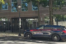 FBI investiga lanzamiento de dispositivo incendiario contra edificio de ICE en Atlanta