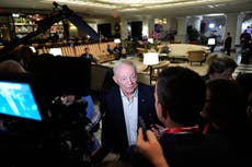 Jerry Jones no prevé más cambios en el cuerpo de entrenadores de los Cowboys esta temporada