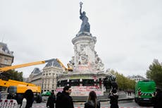 Autoridades francesas prohíben algunas protestas estudiantiles tras saqueos y choques