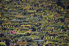 ¡Basta de selfies! Borussia Dortmund premia a hinchas que evitan el móvil en partidos