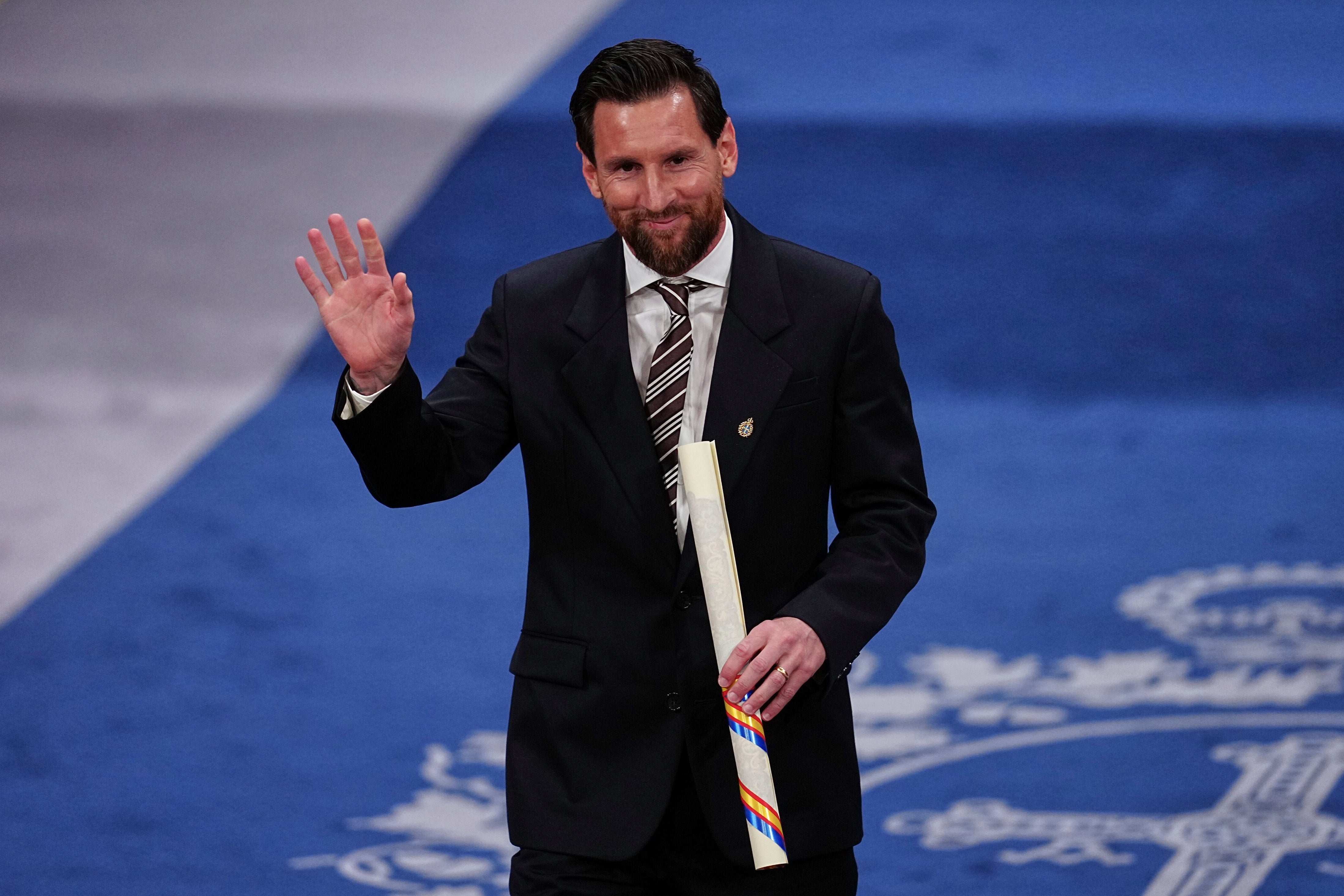 Messi recibe el Princesa de Asturias de los deportes
