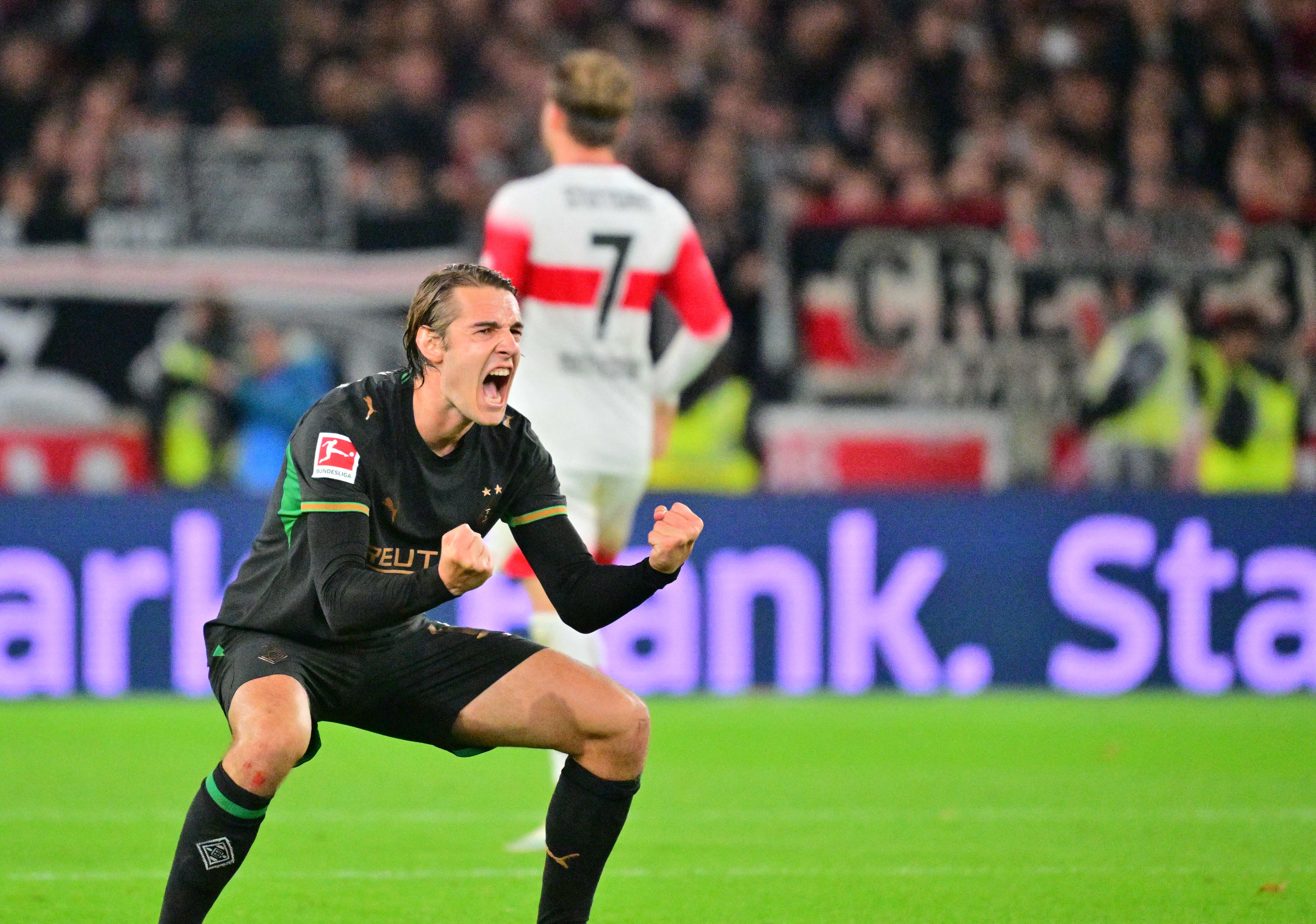 Gladbach corta racha sin triunfos en la Bundesliga y Torino hila 3ra victoria en la Serie A