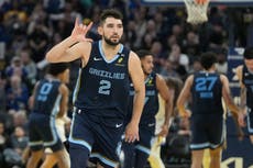 Cameron Boozer anota tiro decisivo a 20 segundos del final; Grizzlies vencen 111-108 a Warriors