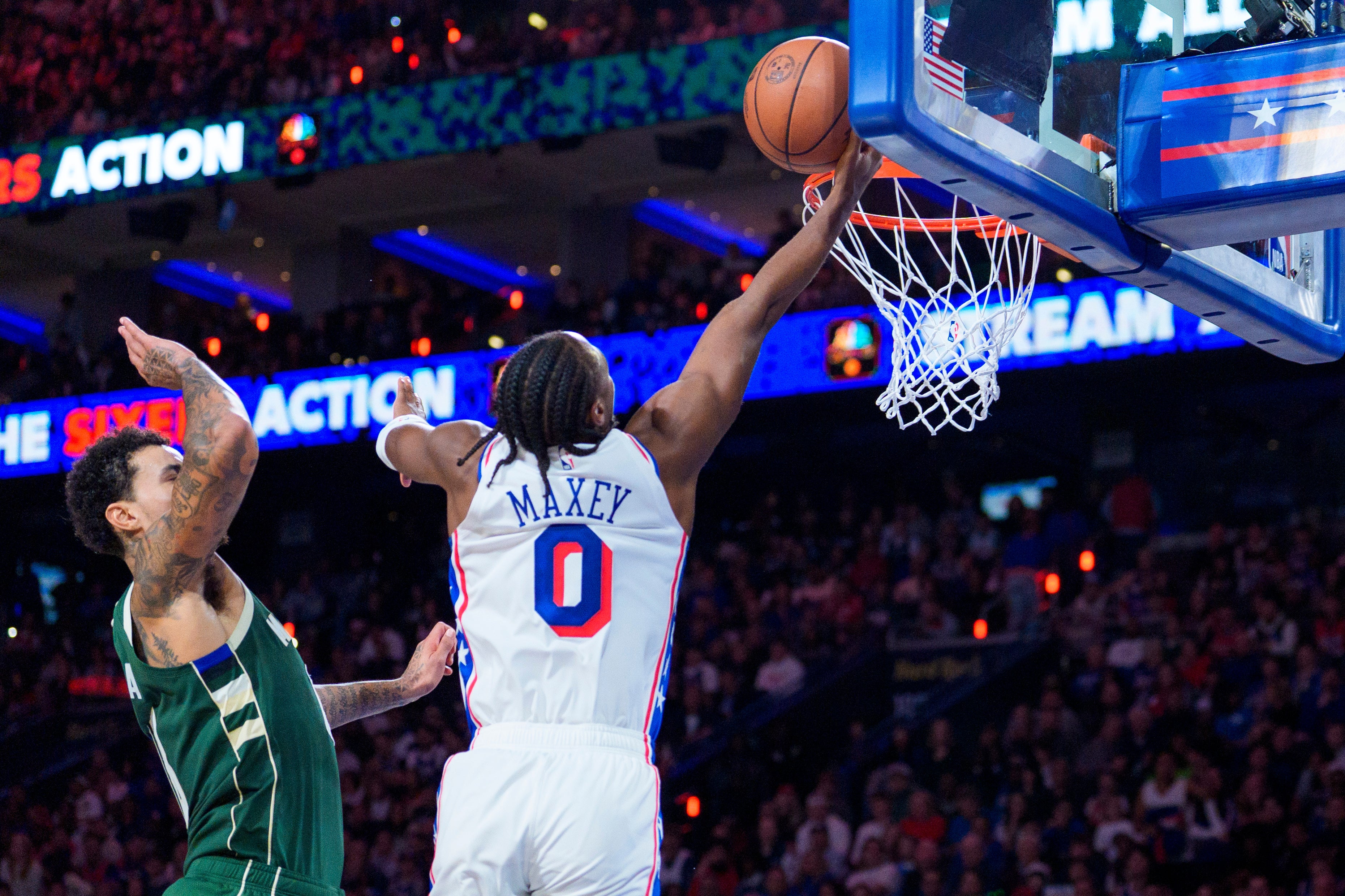 BUCKS-76ERS