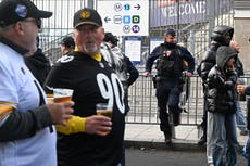 Aficionados llenan el Stade de France para el primer juego de la NFL en París pese a protestas