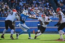 Deshaun Watson lidera otra serie ganadora y los Browns vencen 27-24 a los Titans