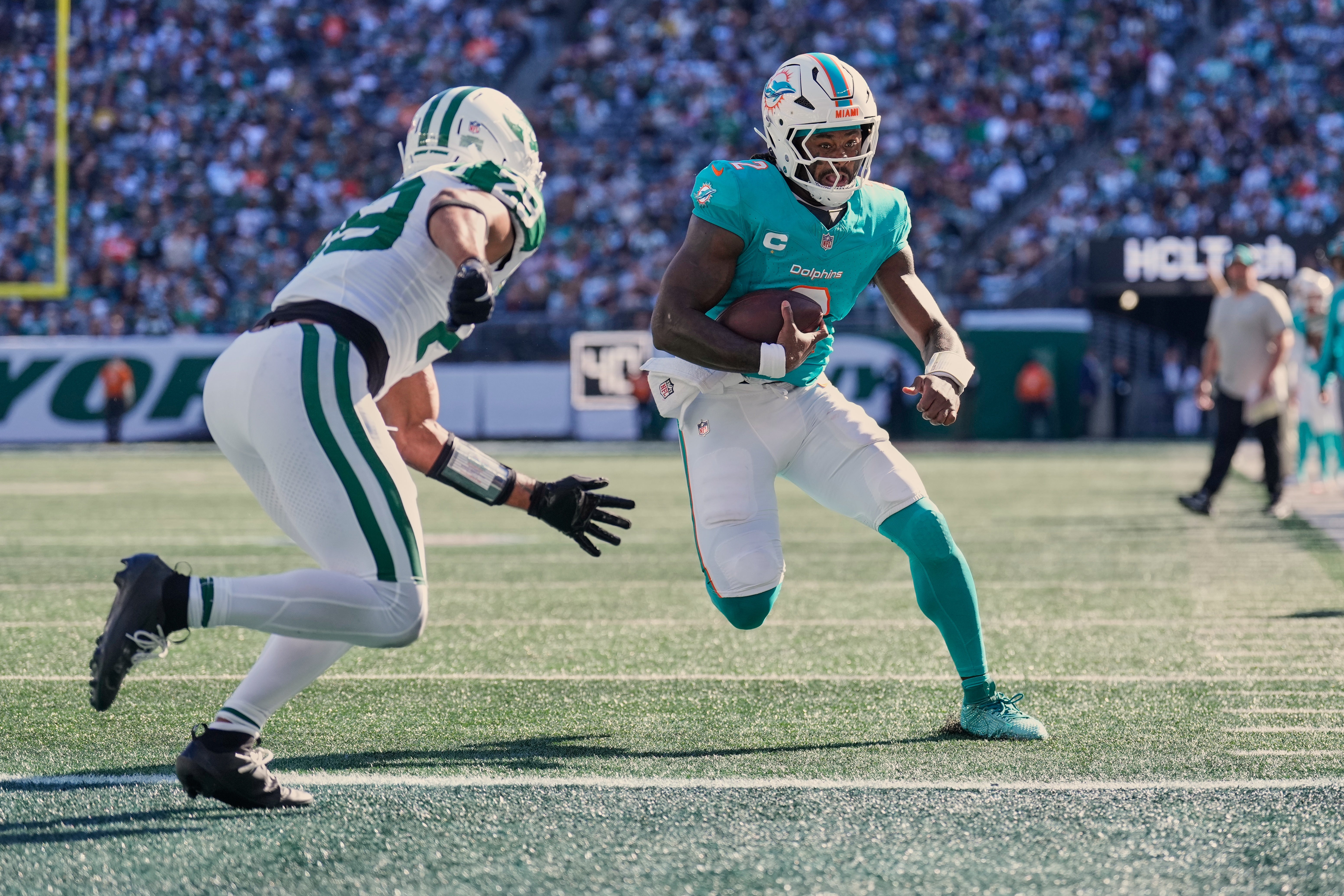 Los Dolphins vencen 28-25 a los Jets para su primera victoria de la temporada