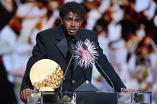 Publican por error ganadores al Balón de Oro horas antes del premio masculino