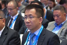 Apuesta por IA devuelve a fundador de ByteDance, Zhang Yiming al 1er puesto entre los ricos de China