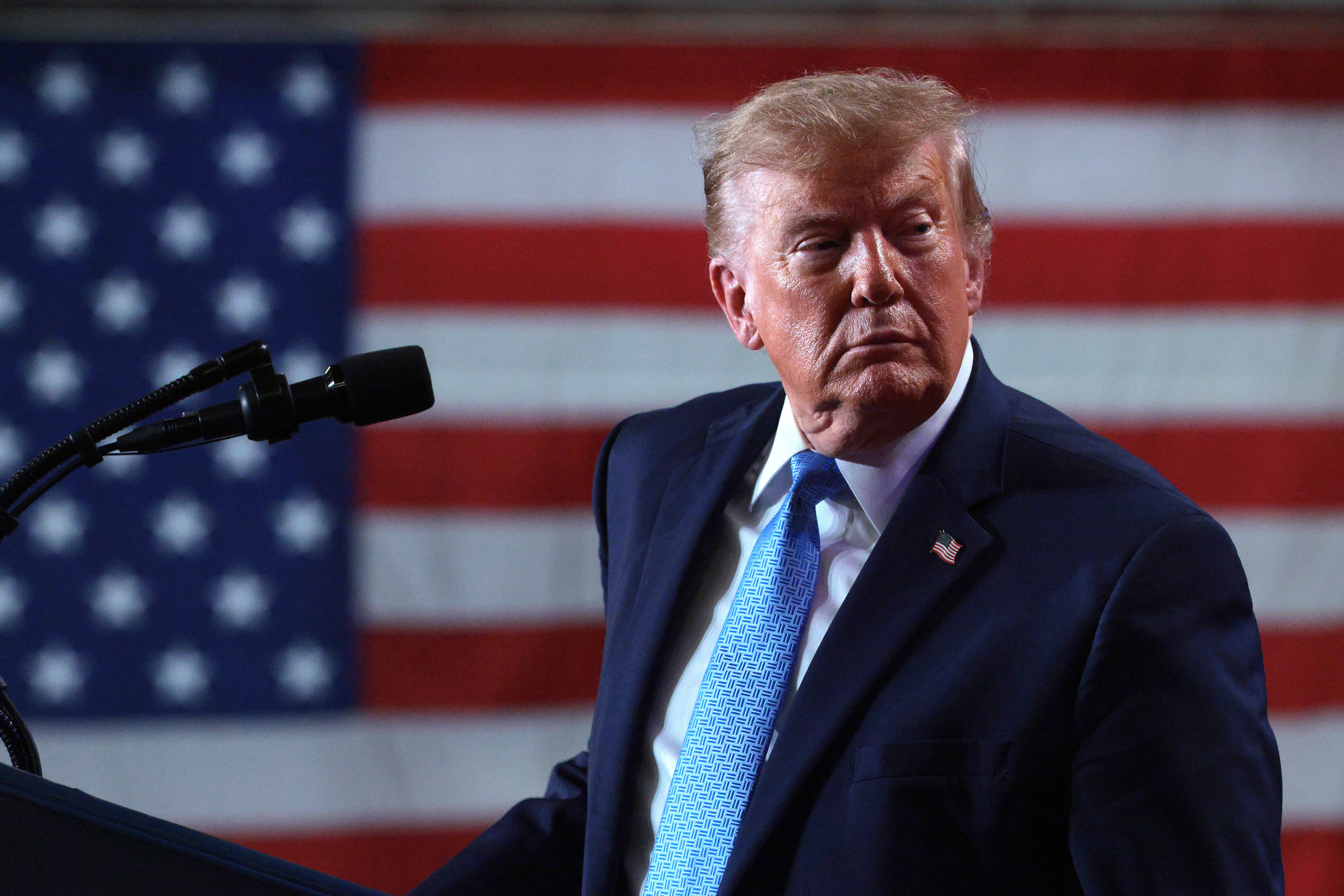 La Casa Blanca aseguró que Trump quedó “completamente exonerado de cualquier asunto relacionado con Epstein”