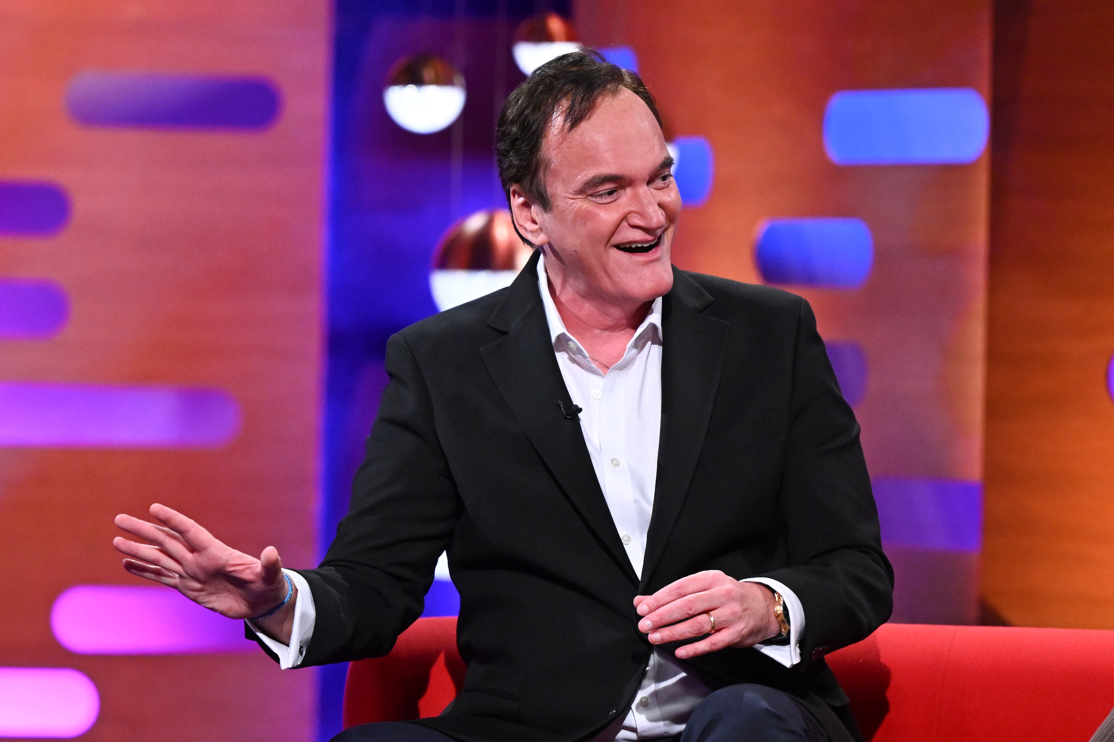 Quentin Tarantino afirmó que un comentario duro de su madre la llevó a negarse a mantenerla económicamente