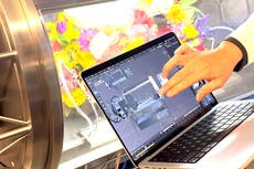 Probé la Mac con pantalla táctil antes de su lanzamiento. Tocarla no es lo mejor