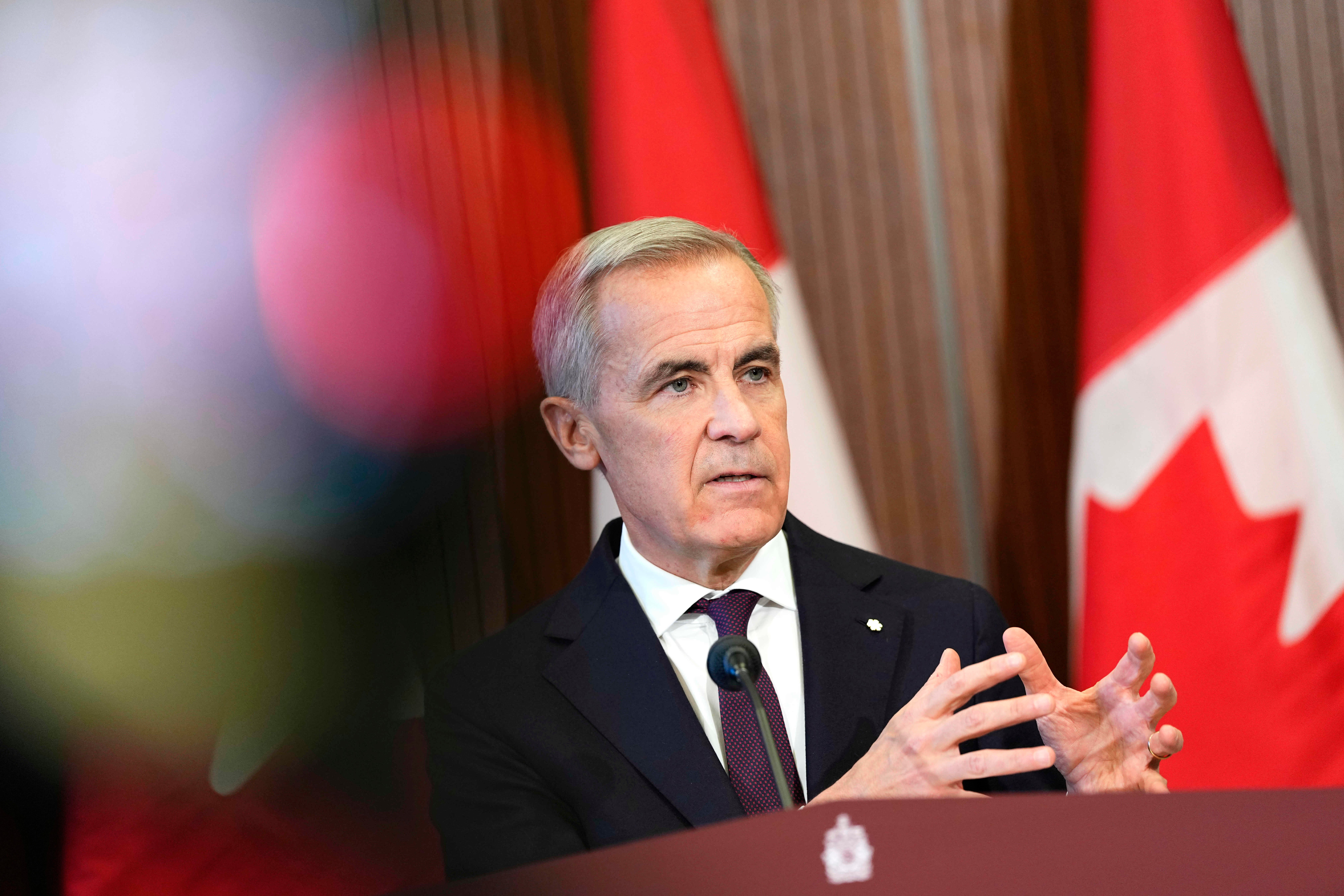 Trump celebra victorias en elecciones provinciales canadienses, pero no fueron reproche a Carney