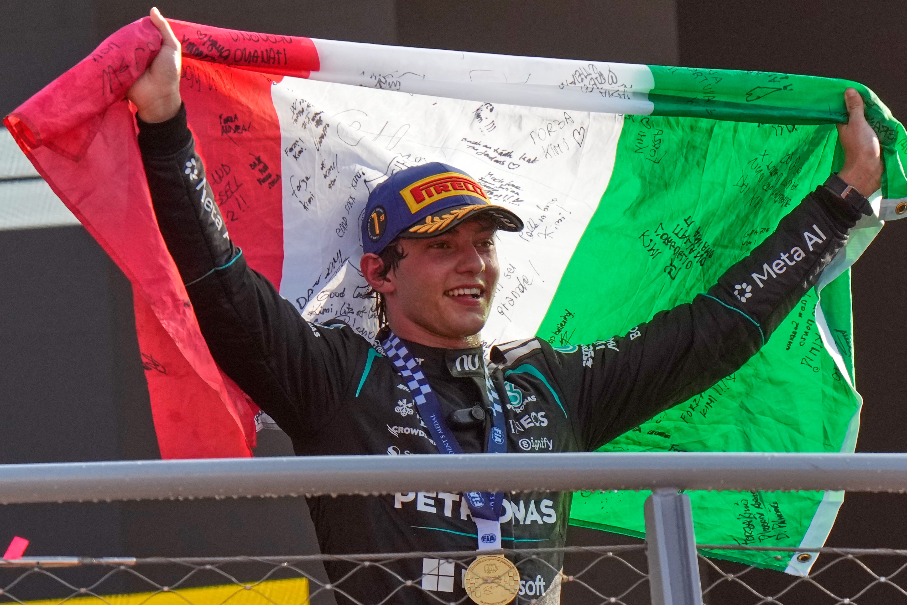 Kimi Antonelli tiene una enfermedad viral y se pierde los compromisos del jueves en el GP de México