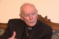 Papa Juan Pablo II sabía que el ex arzobispo de Newark era un pedófilo, según investigación