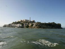 Trump ordena reabrir y ampliar la prisión federal de Alcatraz