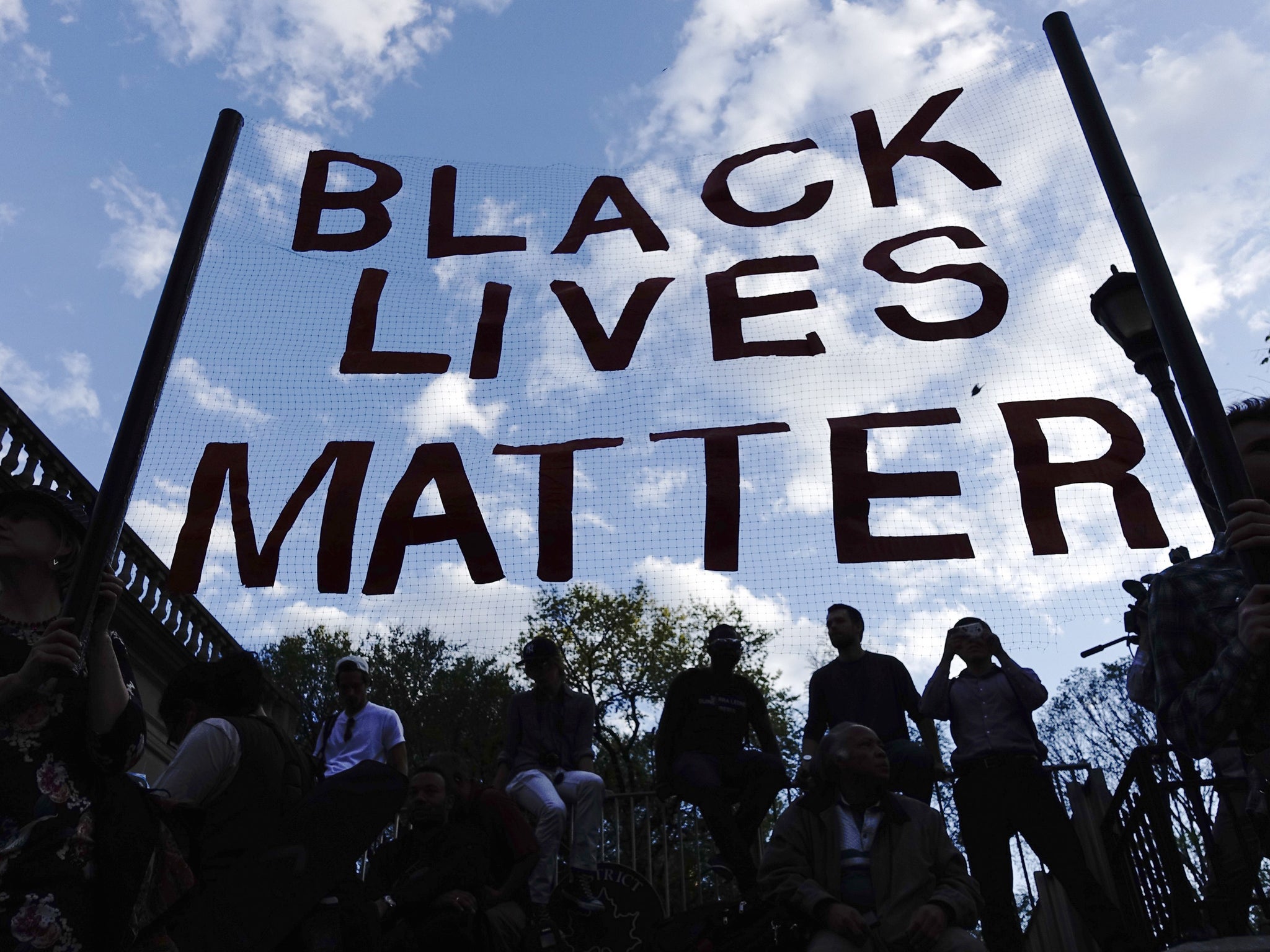 Donald Trump se lanza contra el movimiento Black Lives Matter