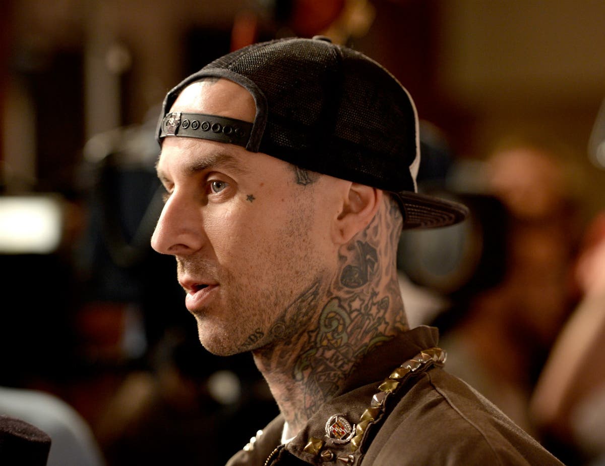 Travis Barker ¿Qué le sucedió al baterista de Blink182 en el