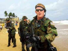 Ex SEAL del equipo que disparó contra Bin Laden dice que salvaría a los estadounidenses disparando a “todos los que veo” en Afganistán