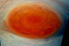 Remolino de la ‘Gran Mancha Roja’ de Júpiter es mucho más profundo de lo que pensamos, muestra sonda Juno de la NASA