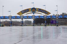 Arrestan a mujer por llevar arma cargada a Disney