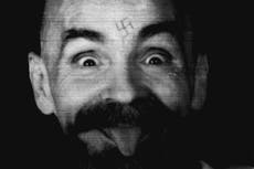 Charles Manson: ¿quién era el infame líder de la secta y qué delitos cometió?