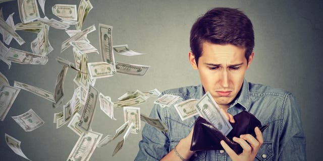 <p>La mayoría de los estadounidenses se sienten estresados ​​por sus ahorros</p>