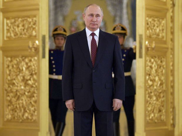 Biden telefonea a Putin para pedirle “actúe” contra piratas informáticos de ransomware