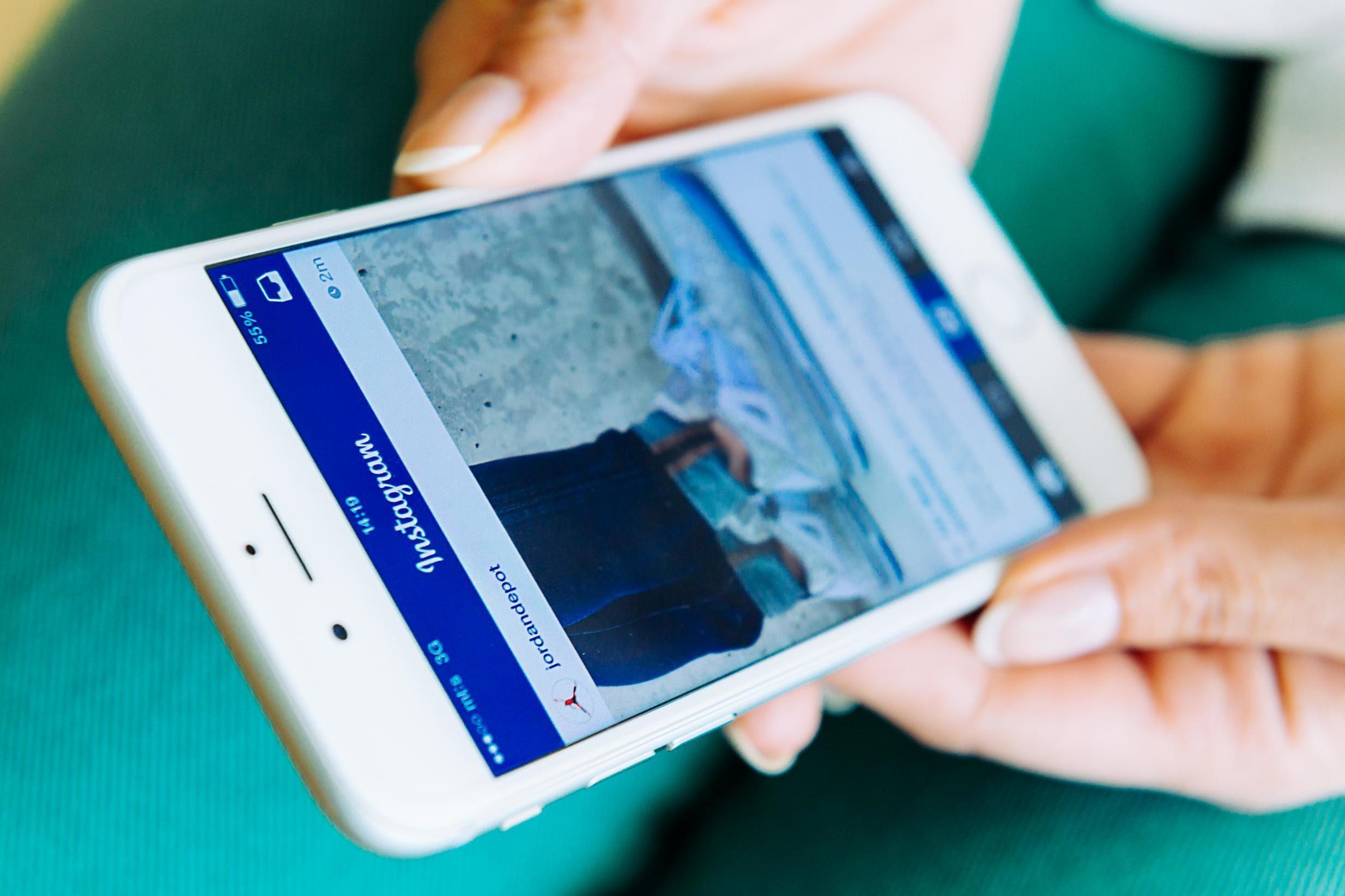 Hay muchas teorías sobre la forma en que Instagram organiza a las personas que ven tus historias