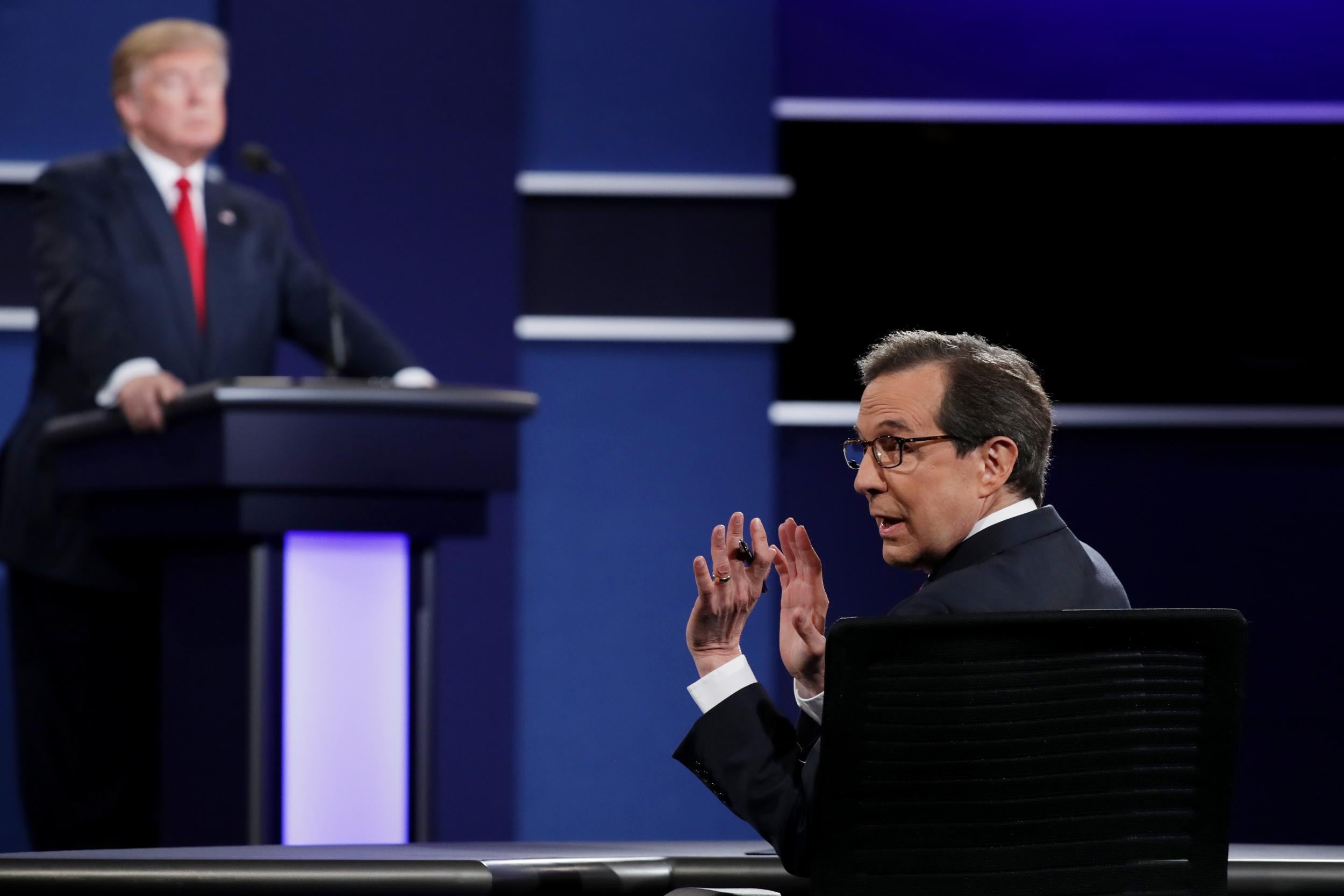 Periodista de Fox News que ha sido insultado por Trump figura entre los moderadores para los debates presidenciales