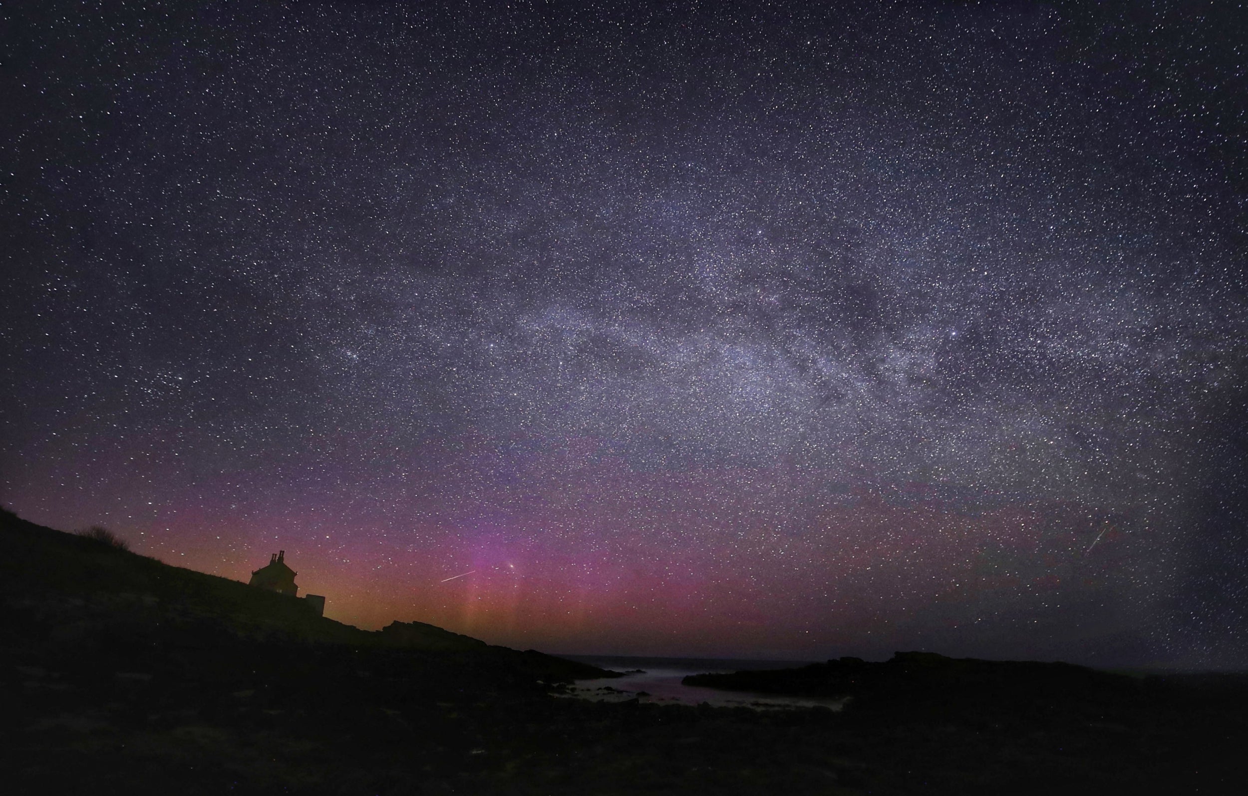 Científicos explican señal captada durante la búsqueda de extraterrestres en un sistema planetario cercano