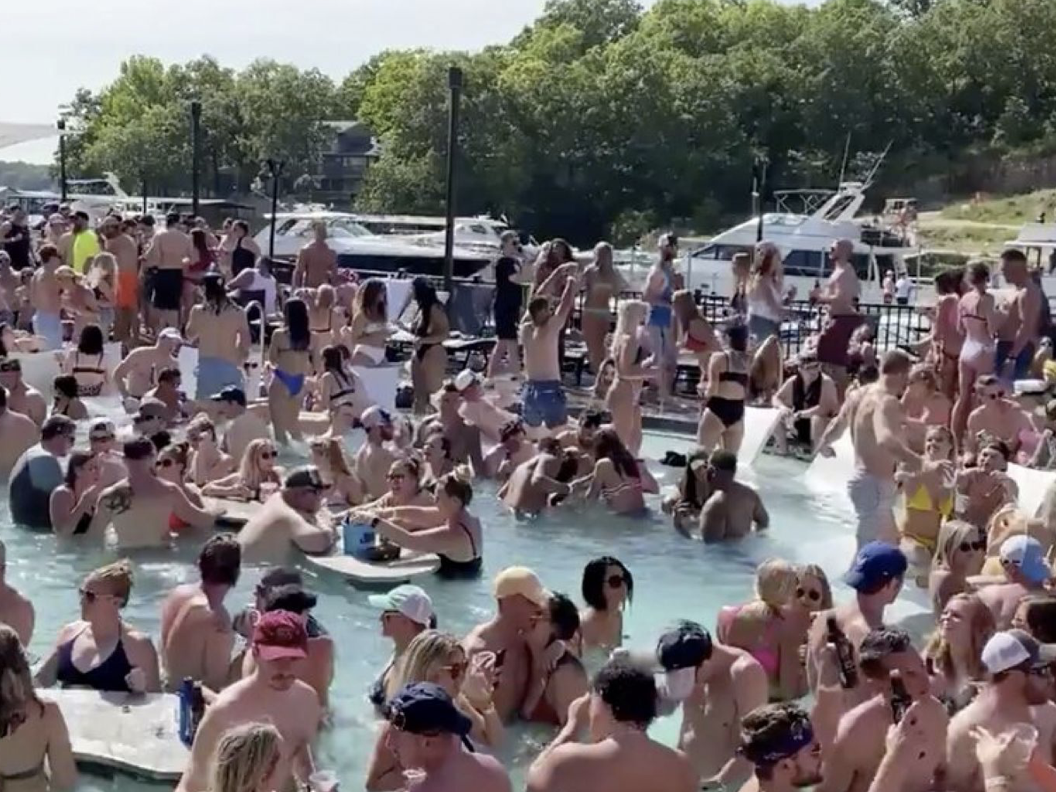 COVID se desborda en un Missouri poco vacunado mientras crece la amenaza del Delta