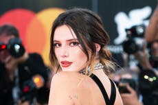 Acusan a Bella Thorne de ‘estafar’ a suscriptores en OnlyFans por no ofrecer desnudos