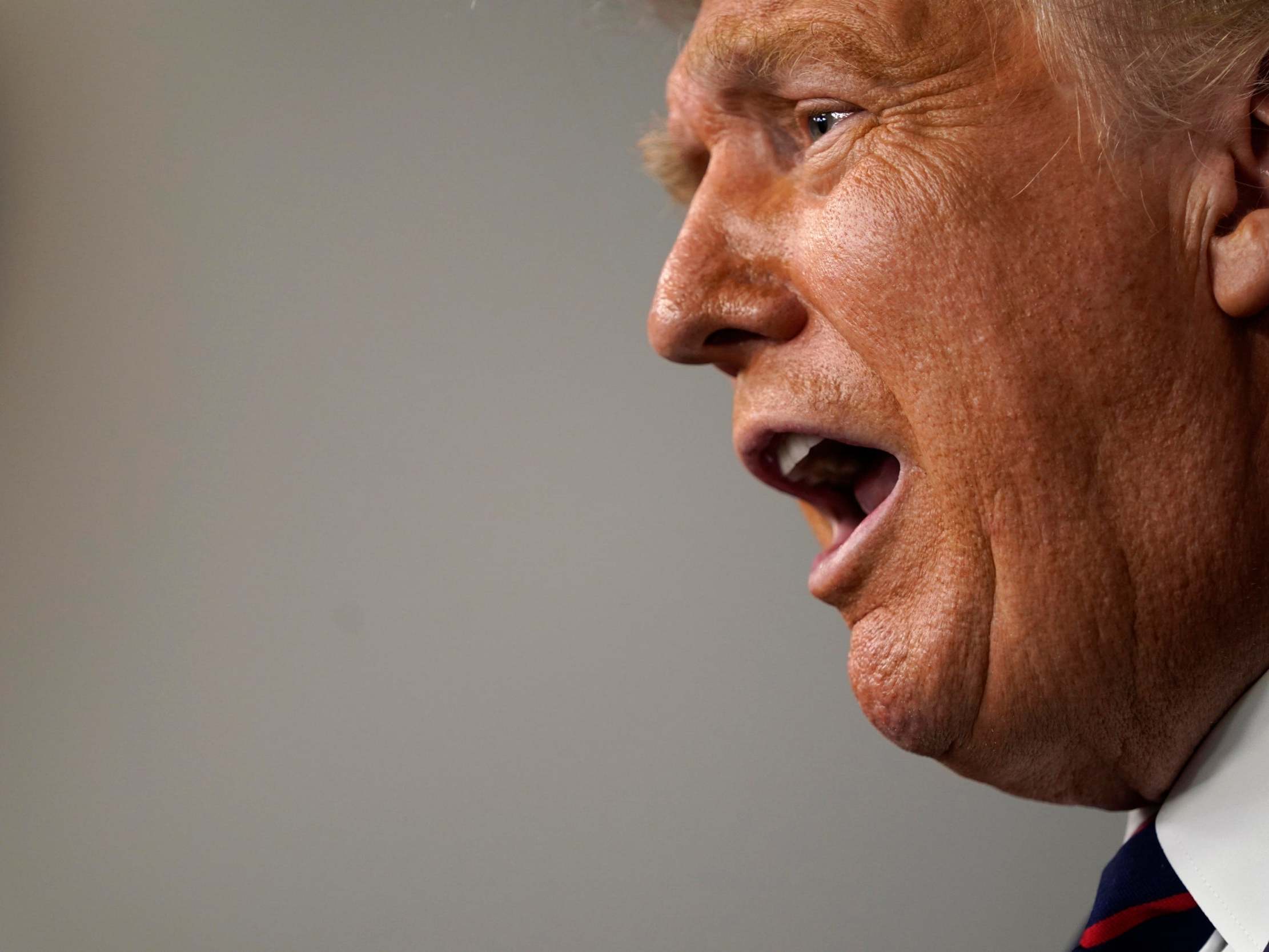 Donald Trump tuvo colapsó públicamente al perder una llamada telefónica de Putin, revela el exjefe de gabinete de Theresa May