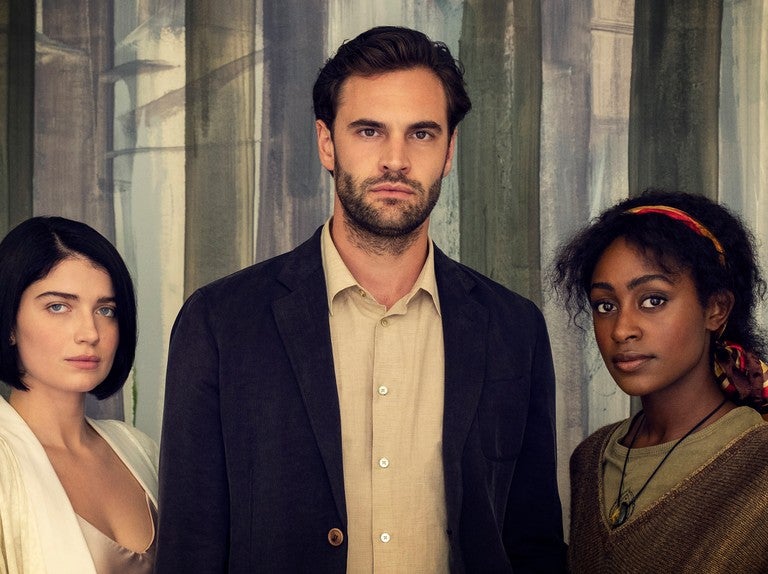 Behind Her Eyes: Autora defiende el final “absurdo” de la serie de Netflix