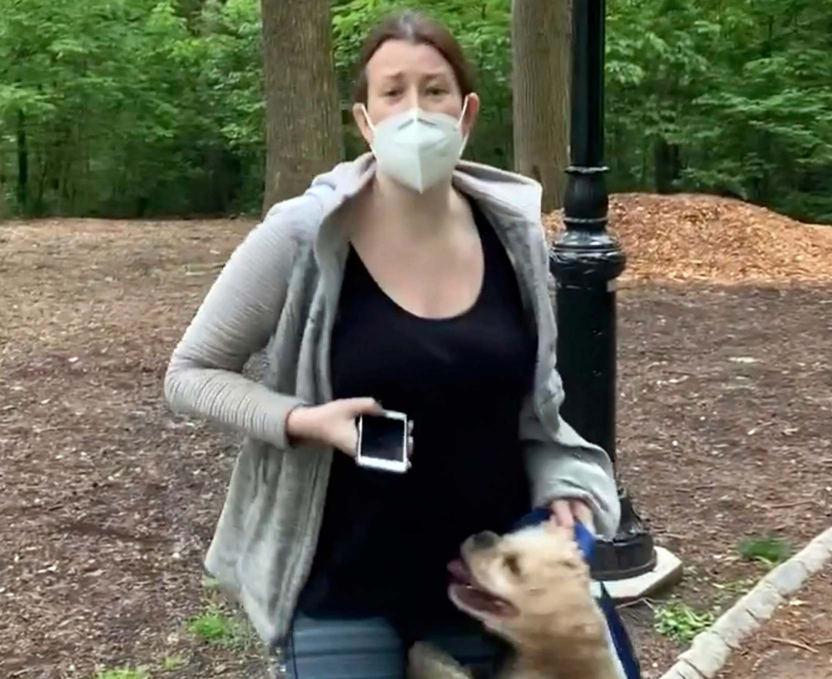 Nueva York: Retiran cargos contra mujer que acusó falsamente a un hombre negro en Central Park