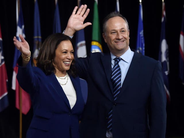 <p>Kamala Harris hizo su primera aparición el miércoles como compañera de fórmula de Joe Biden.</p>