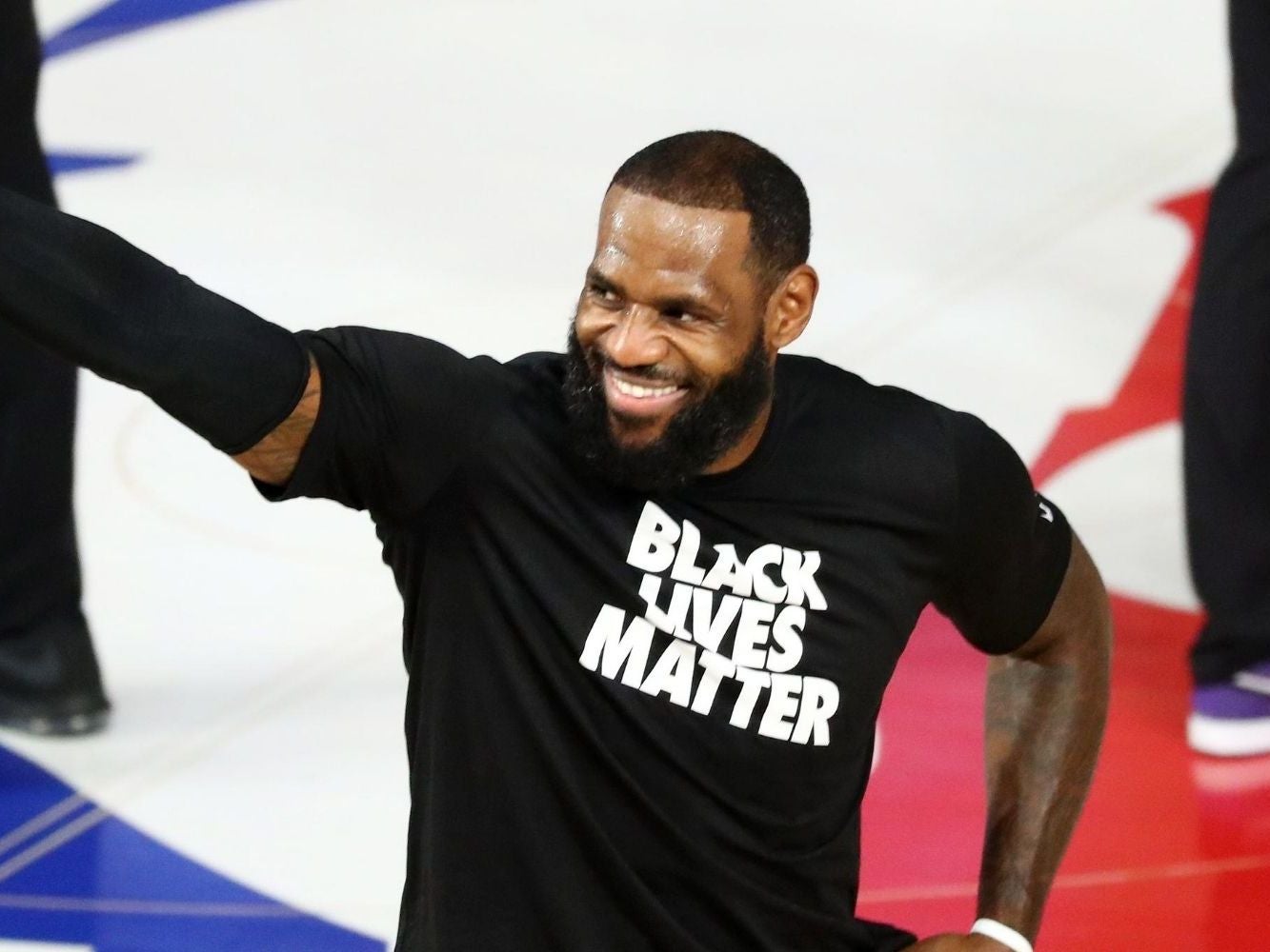LeBron James hará campaña contra Donald Trump en las elecciones 