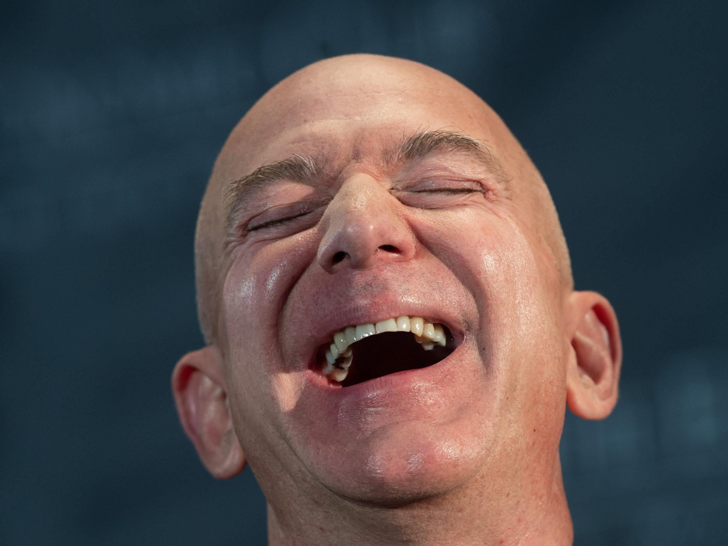 El patrimonio neto de Jeff Bezos casi se ha duplicado durante la pandemia de coronavirus